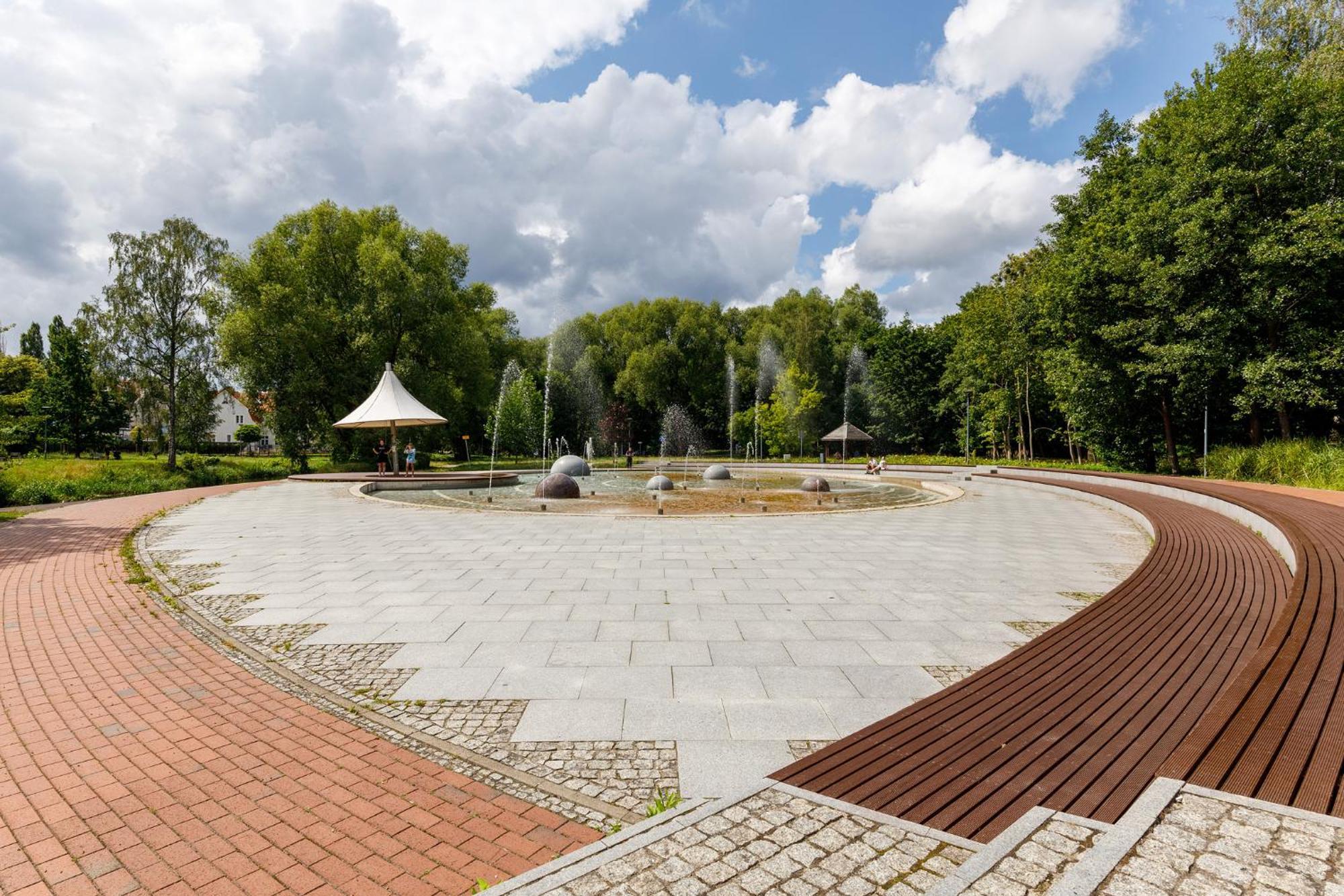 Grand House Appartement Olsztyn  Buitenkant foto